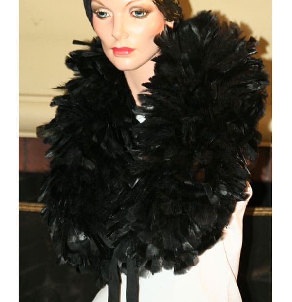 Massive deluxe 450g Black Feather Boa